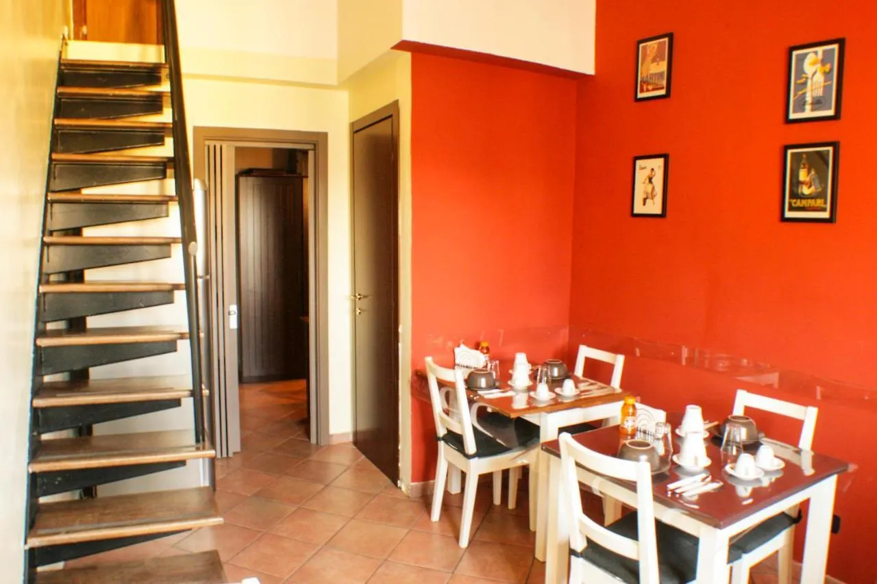Sixtythree Guesthouse Rome Couette-café