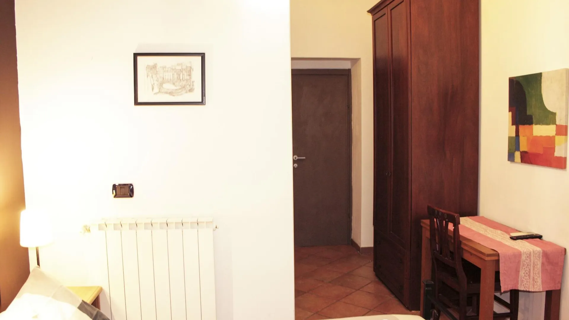 Sixtythree Guesthouse Rzym